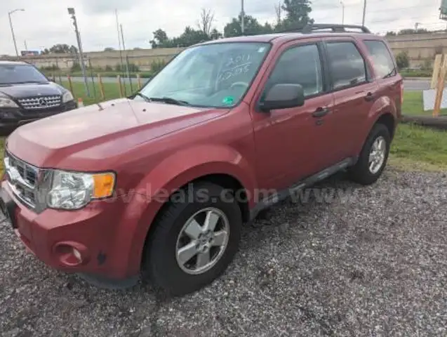 2011 Ford Escape XLT