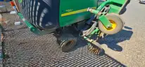 John Deere 1600 Riding Mower