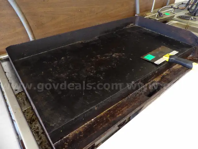 GE Electric Flattop Grill