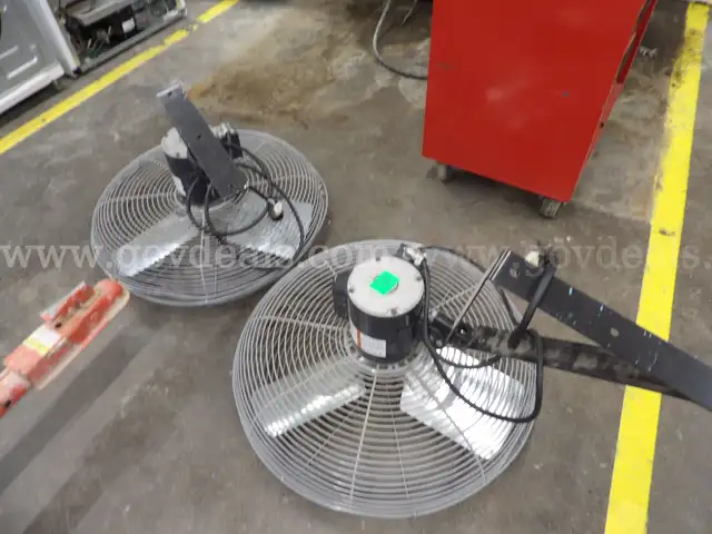 2 Wall Mounted Fans
