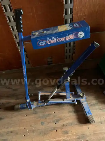 Manual Pitching Machine