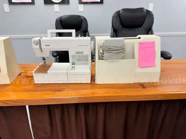 PFAFF Sewing Machine