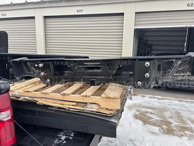 2022-2024 FORD F150 LIGHTNING REAR BUMPER Hitch W/ PARK ASSIST W/O AUTO PARK