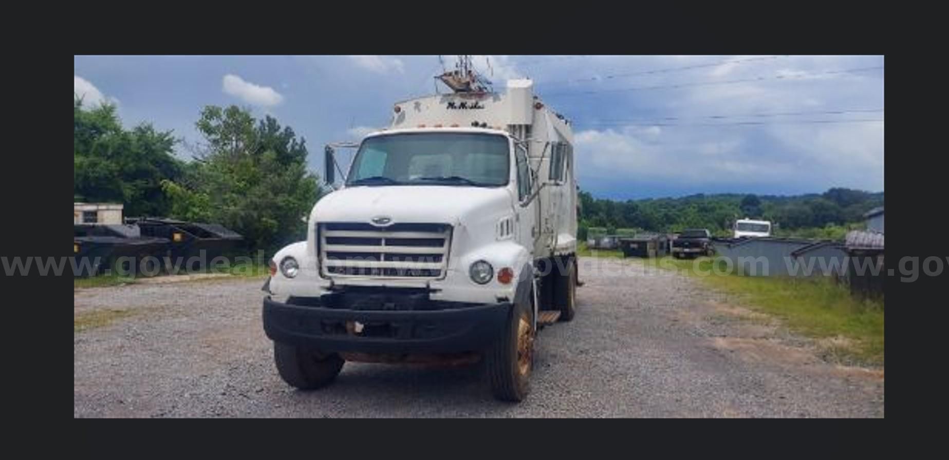 Photo of a 2002 Sterling Acterra