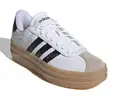 APC 68 - 116 units of ADIDAS tennis shoes.  MSRP 125,534 MXN.  Largely B Grade!