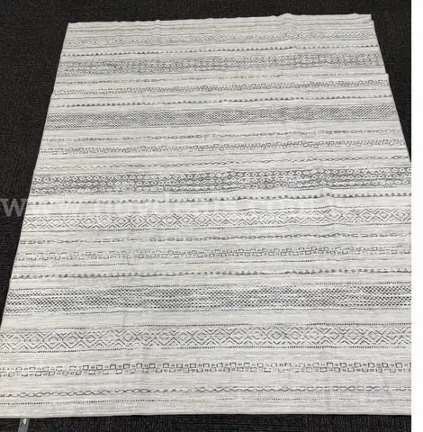 9&#x27;x12&#x27; Eisurom Rug