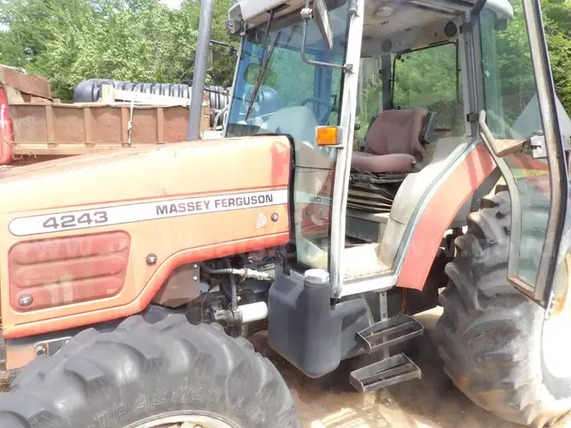 farm tractor
