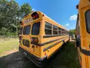 1998 GMC B7T042