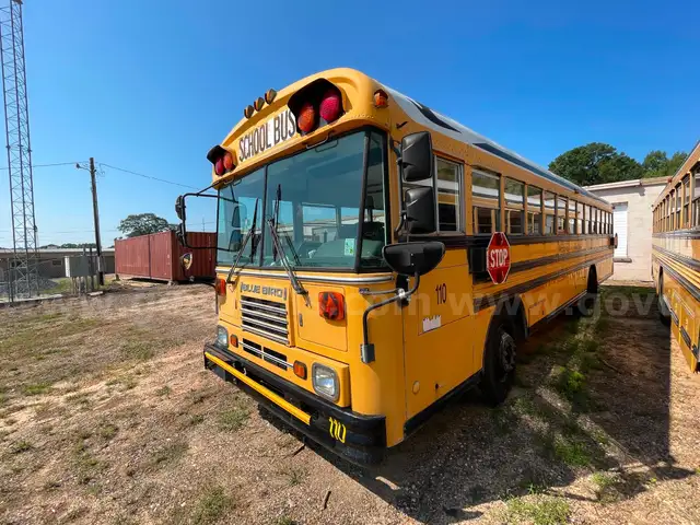 2001 Blue Bird TC2000