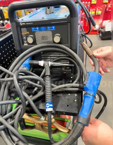 Miller Multimatic 215 Multiprocess Welder &#x2013; MIG, TIG &#x26; Stick &#x2013; Dual Voltage 120/230V