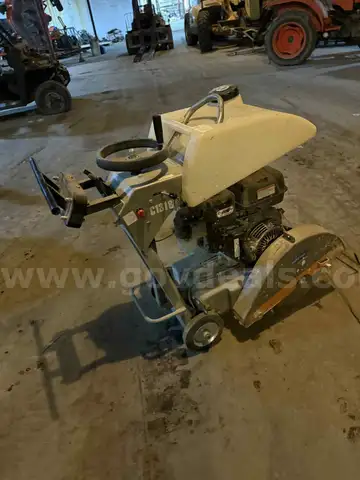 Walk behind Concrete Saw