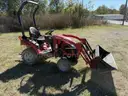 2019 Mahindra emax20 4x4