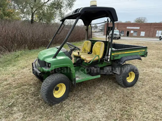 2006 John Deere HPX Gator 4x4 Utility Cart
