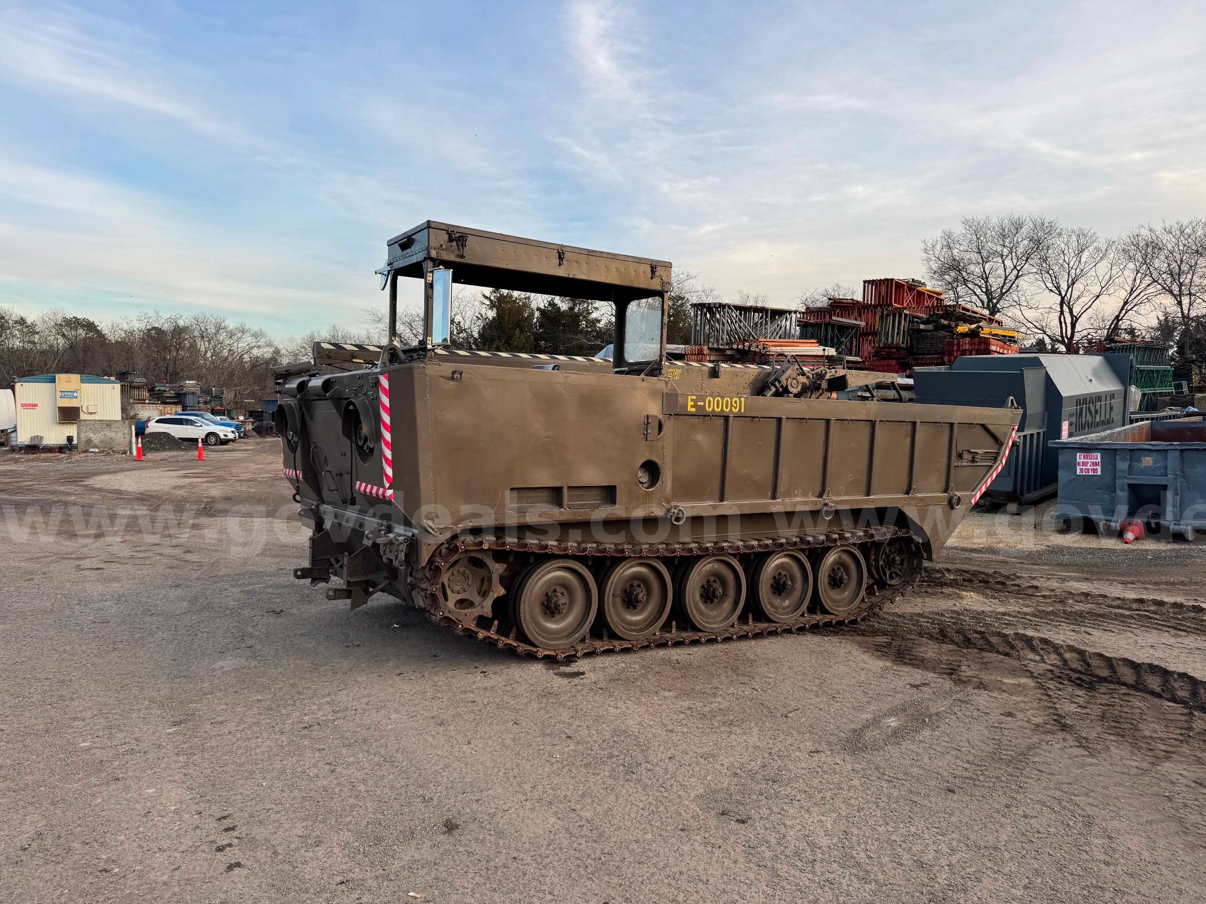 hydraulic weapon carrier xonex社 hydraulic weapon carrier xonex社 hydraulic weapon carrier
