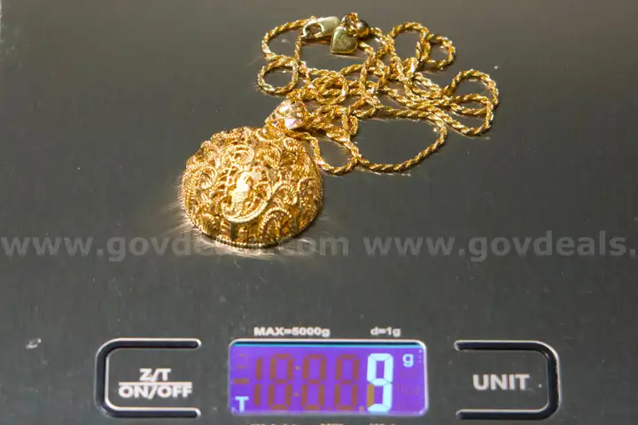 Italian 18kt Gold Over Sterling Silver Florentine-Style Lace Medallion Pendant Necklace.