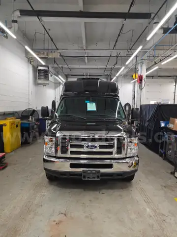 2016 TURTLE TOP VAN TERRA ON E450 DUAL WHEEL PLATFORM