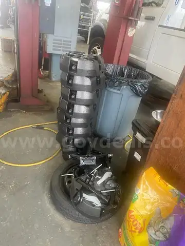 Lot of 13 Jacks