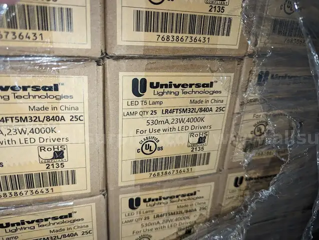 Pallet of 48&#x22; T5 LED Light Bulbs 23W 4000K HIT LED46