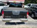 2005 NISSAN FRONTIER SE 4.0L-automatic/runs/drives - clean title
