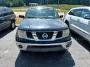 2005 NISSAN FRONTIER SE 4.0L-automatic/runs/drives - clean title