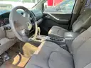 2005 NISSAN FRONTIER SE 4.0L-automatic/runs/drives - clean title