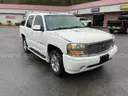 2003 GMC YUKON DENALI 6.0L/AWD -automatic/runs/drives - clean title/clean carfax