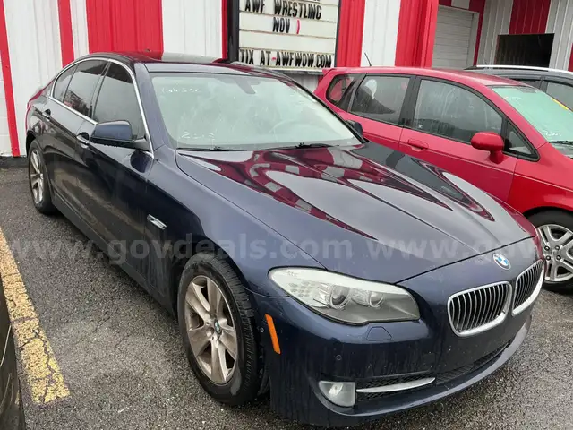 2013 BMW 528I -2.0L-automatic/runs/drives - clean title