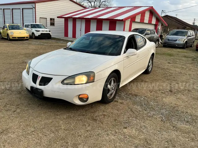 2004 Pontiac Grand Prix GT1 3.8L-clean title/clean carfax-runs/drives-158k miles