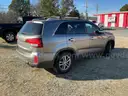 2014 Kia Sorento LX 2.4L clean title/runs and drives