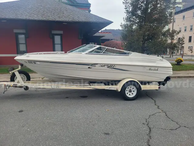 1996 Mariah Shabah 21ft Boat with Trailer