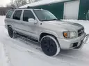 2004 Nissan Pathfinder LE Platinum 4WD Auto SUV 4DR 3.5L V6 w 148K miles  Current NYS Inspection till 8/26!!