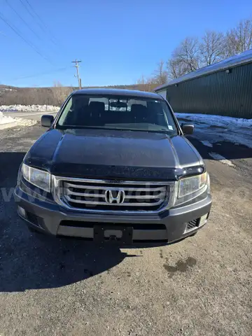 2013 Honda Ridgeline RT Auto 4WD CrewCab PICKUP 4DR 3.5L V6 w 189K miles - Current NYS Inspection till 12/26!!