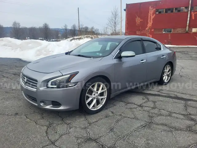 2009 Nissan Maxima SV Sport Auto 4DR, 3.5L V6 w 268k miles