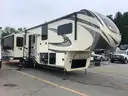 2021 Solitude Grand Design 378MBS 5th Wheel RVCamper - SUPER CLEAN