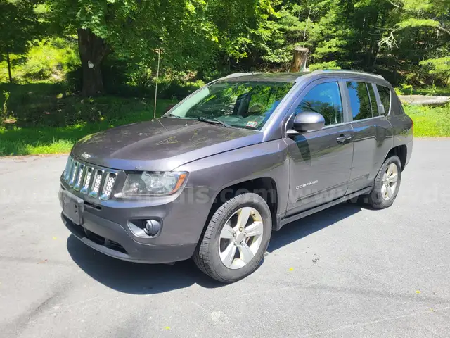 2014 Jeep Compass Latitude 4WD SUV 4DR, 2.4L w 182K miles &#x26; newer tires