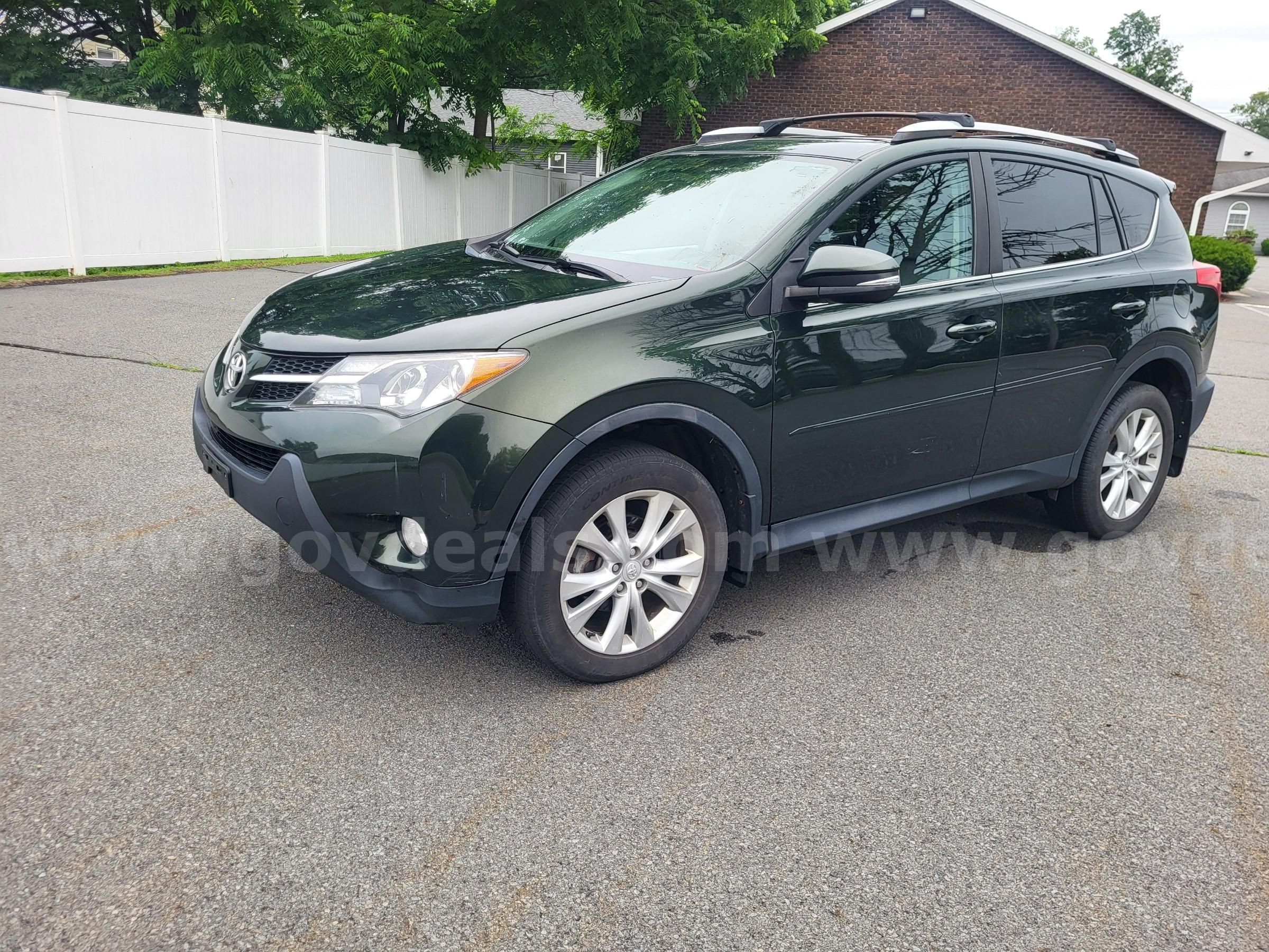 Photo of a 2013 Toyota RAV4