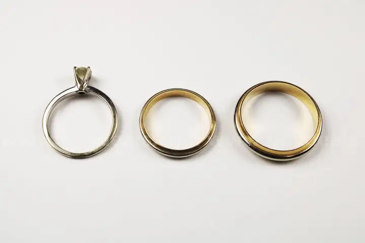 Diamond &#x26; Wedding Band Lot