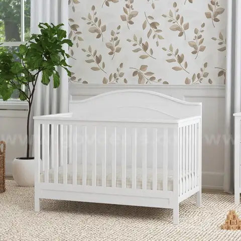 DaVinci Charlie 4-in-1 Convertible Crib in White new in box