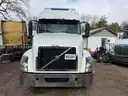 2006 VOLVO NL WITH CUMMINS ENGINE