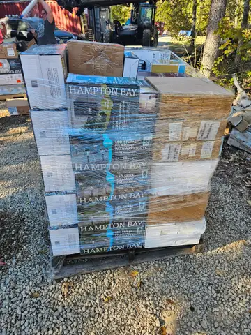 pallet of lighting fixtures