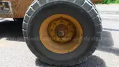1999 John Deere 210LE Skip Loader / Box Blade Tractor