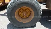 1999 John Deere 210LE Skip Loader / Box Blade Tractor