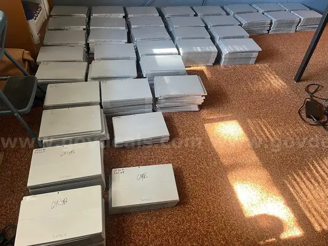 530 Surface Pro 3 with Keyboards &#x26; Chargers