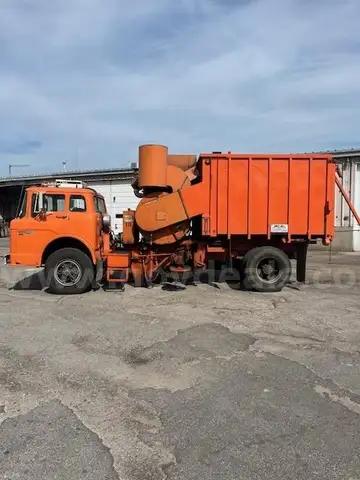 1984 Ford C800D Vac-all