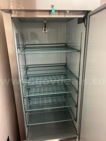 Commercial Refrigerator