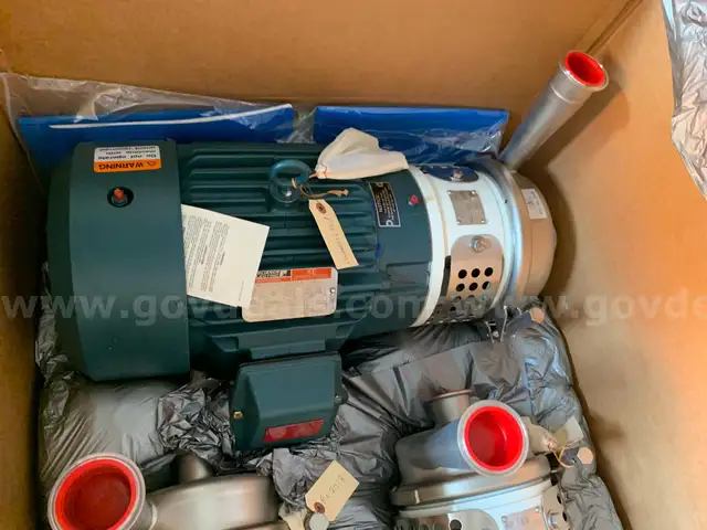 Unused APV Crepaco W30/25 Stainless Steel Centrifugal Pump &#x2013; 155 GPM, 7.5 HP, 2.5&#x22; Inlet &#x26; 2&#x22; Outlet