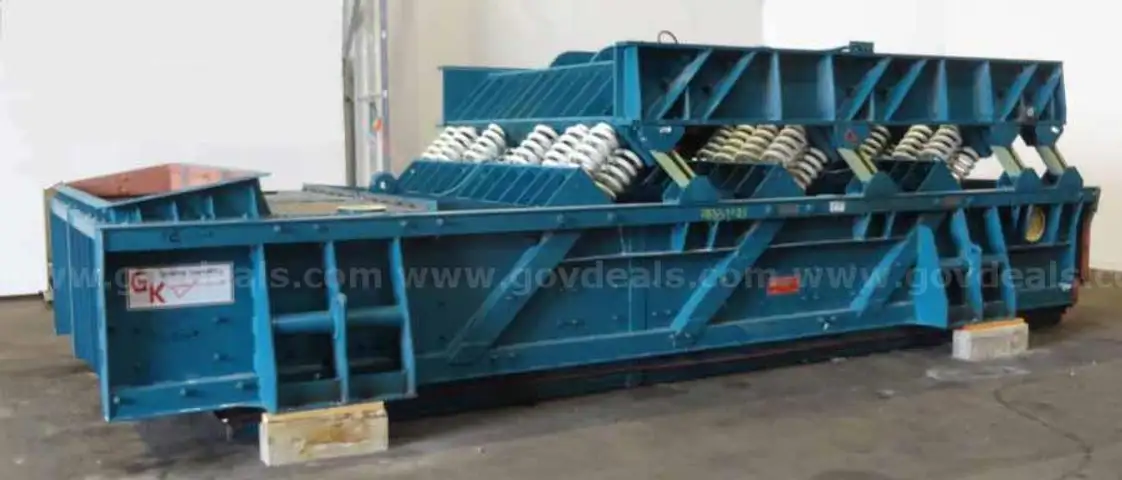 General Kinematics Para-Mount II Vibratory Screener