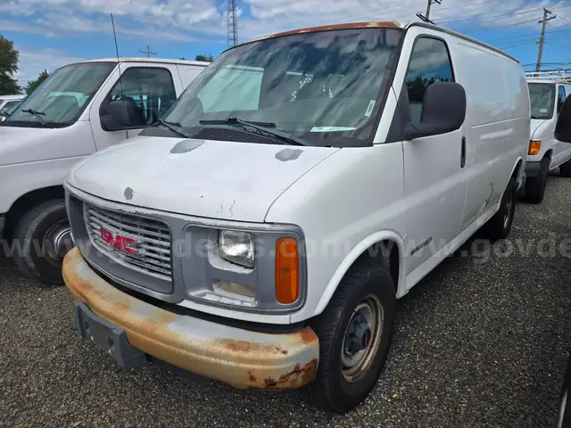 2001 GMC Savana