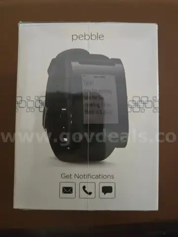 Pebble Smart Watch New in Box
