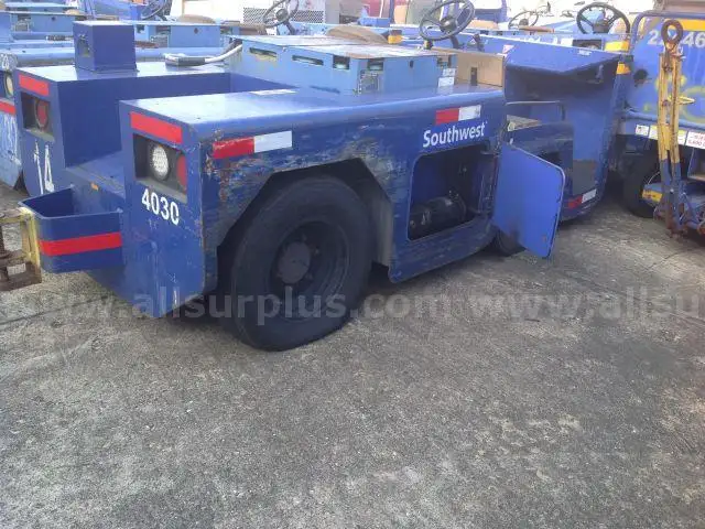 2002 Tug MX4-40 Baggage Tractor
